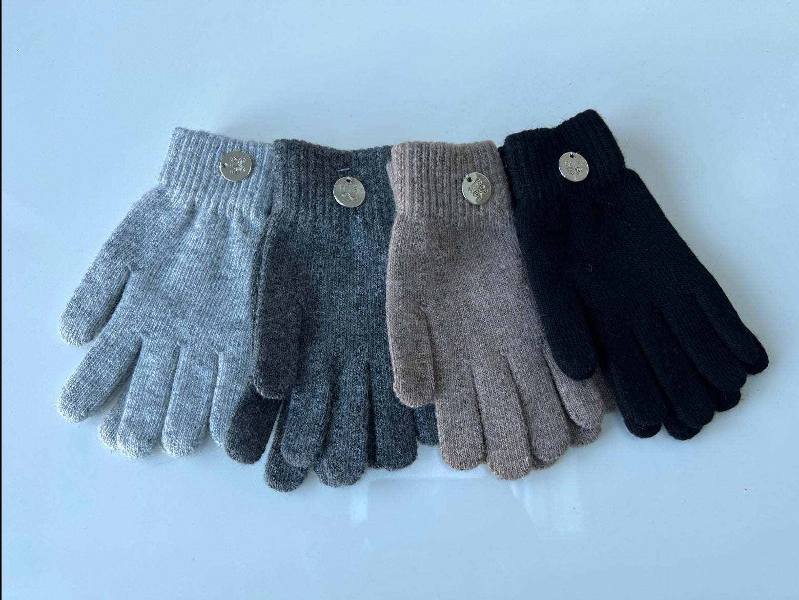 Cashmere blend luxury gloves - one size