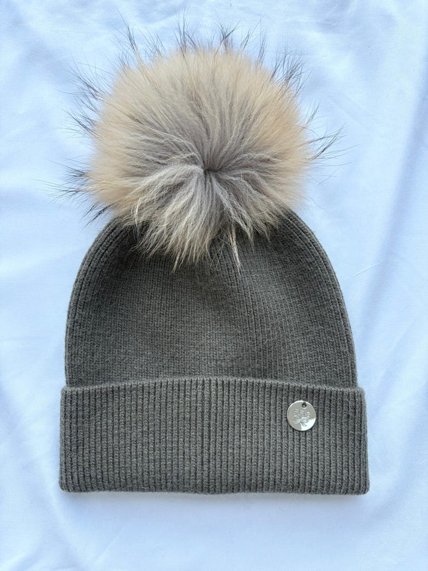 Adult - fine knit pom pom - Dark khaki