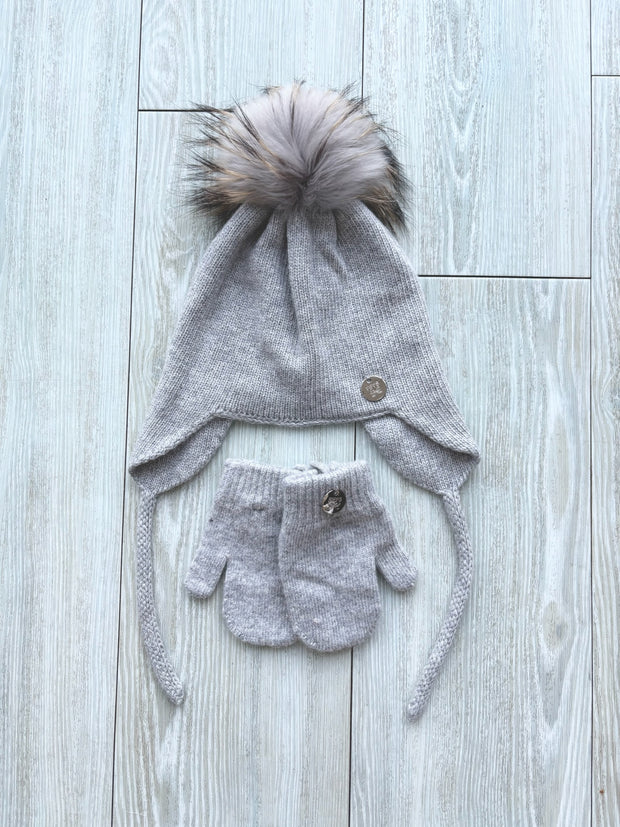 Children’s bonnet and mitten set - grey