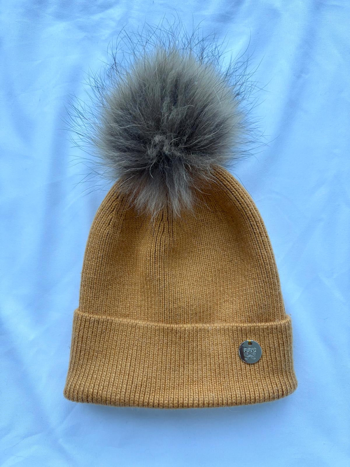 Adult - fine knit pom pom - mustard