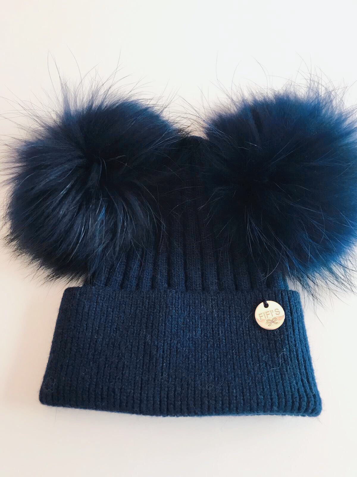 Cashmere double - Navy with matching pom