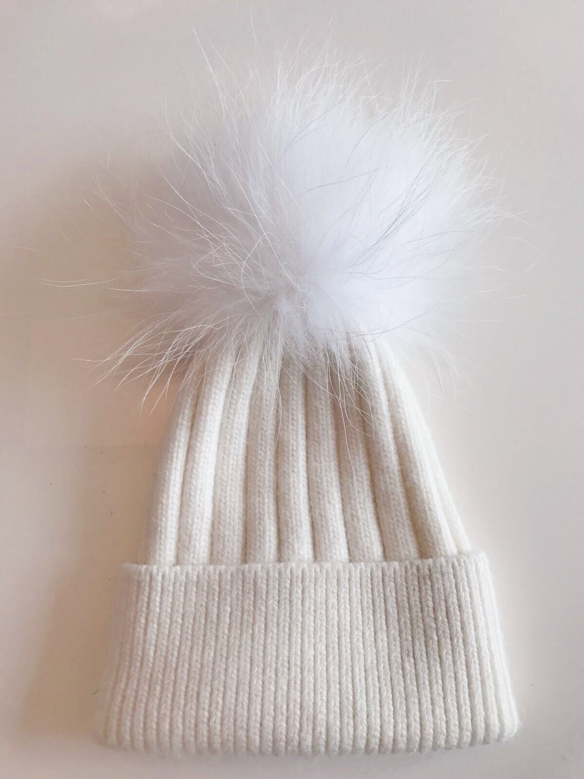 Toddler Cashmere single - White with matching pom